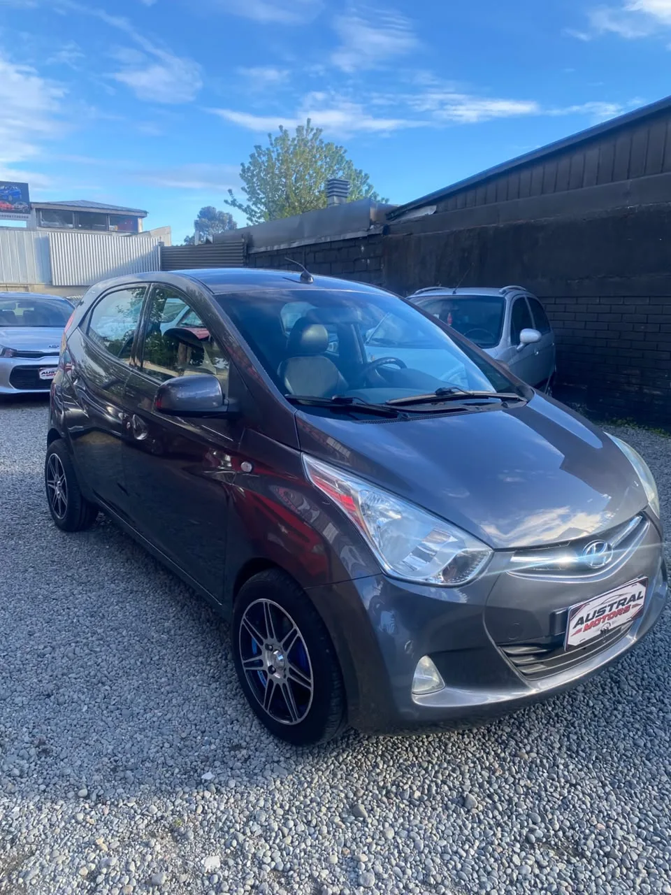 Hyundai Eon 2016 — foto 1