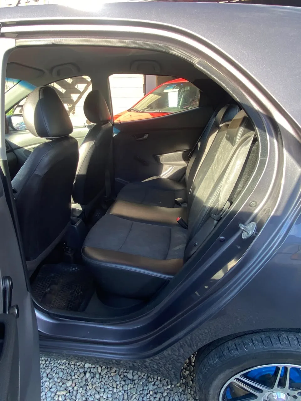 Hyundai Eon 2016 — foto 5