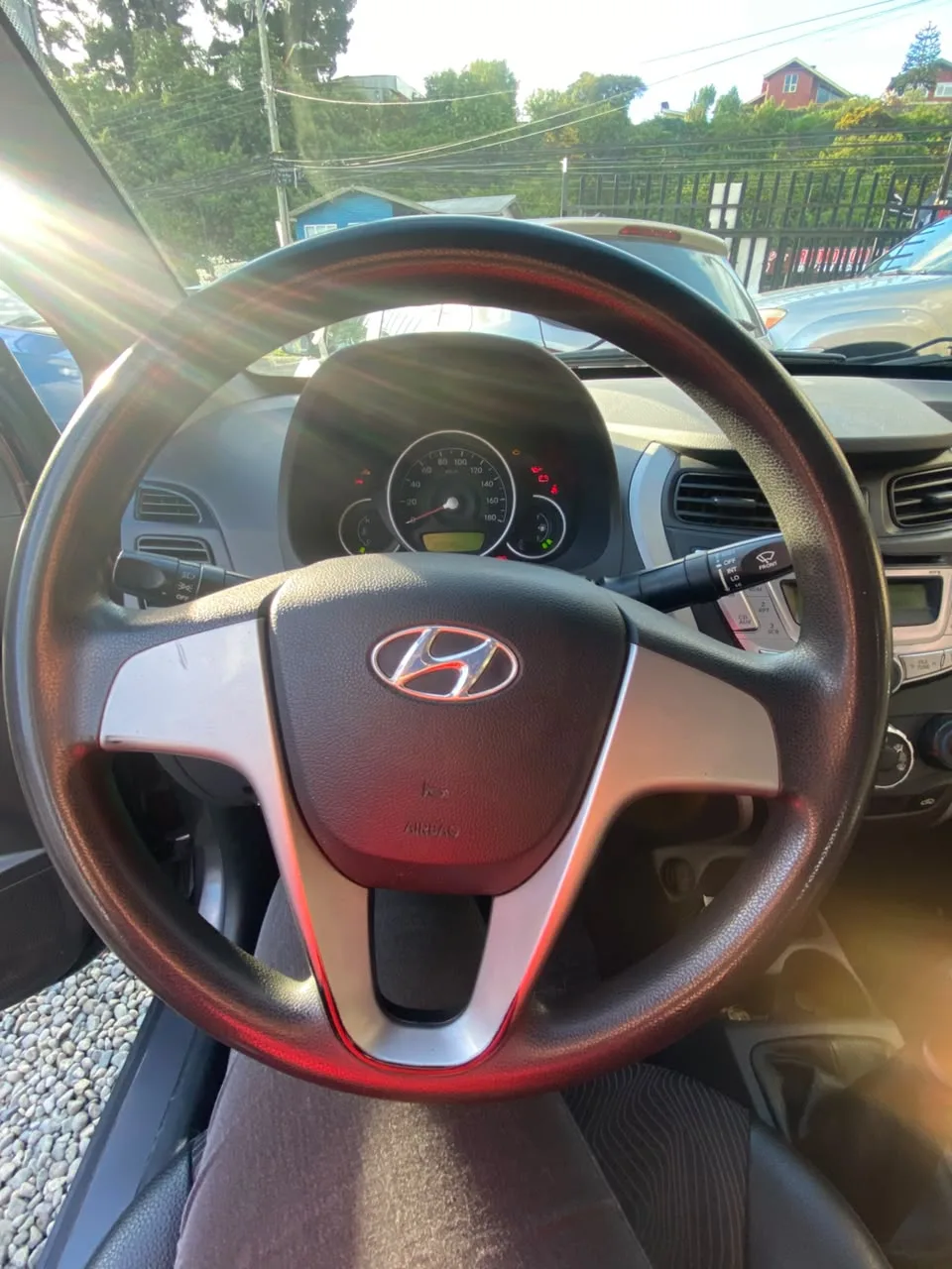 Hyundai Eon 2016 — foto 10