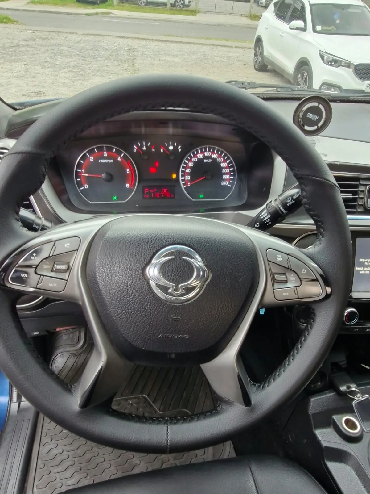 SsangYong Actyon Sport 2018 — foto 14