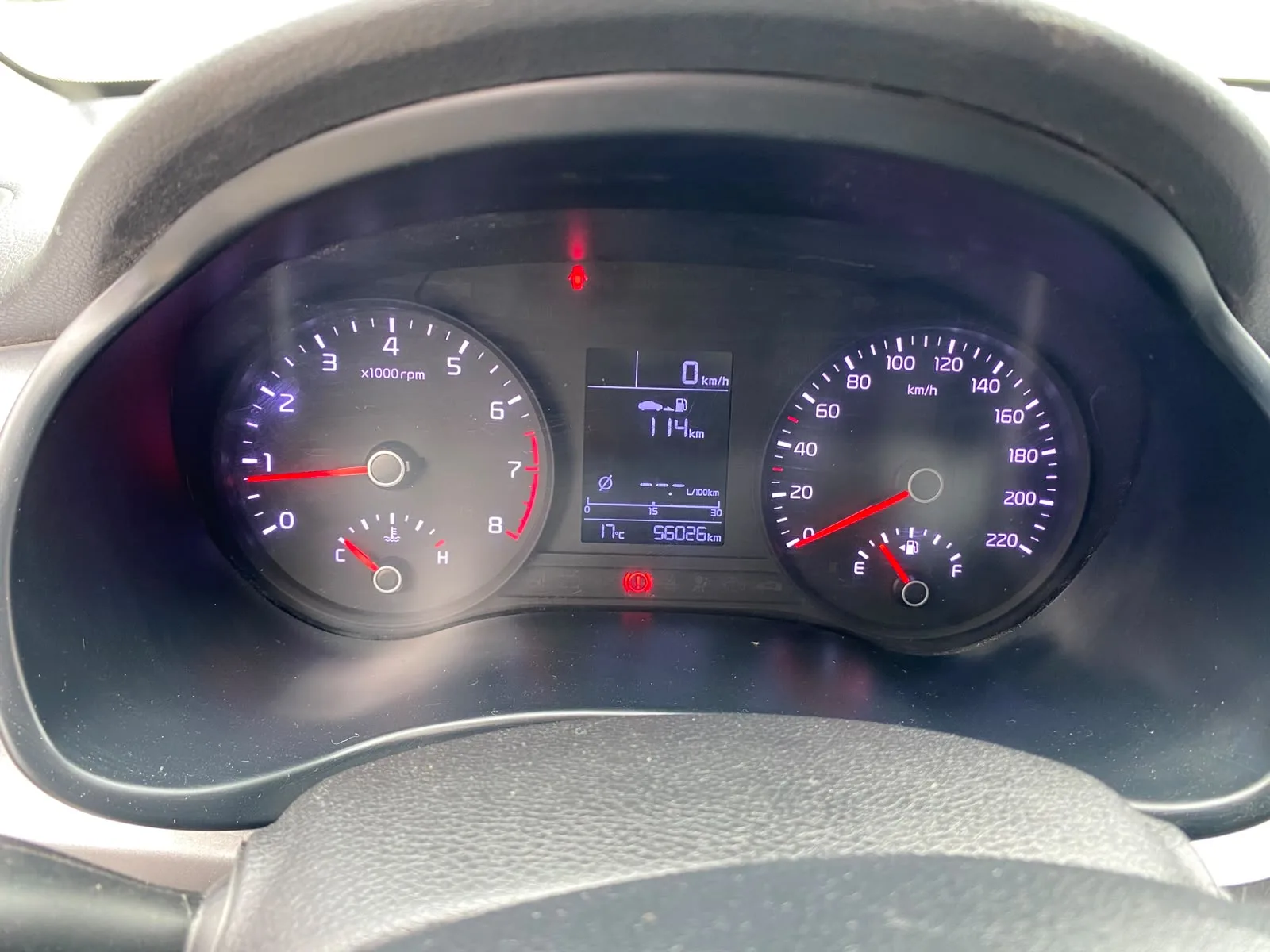 Kia Rio 5 2019 — foto 8