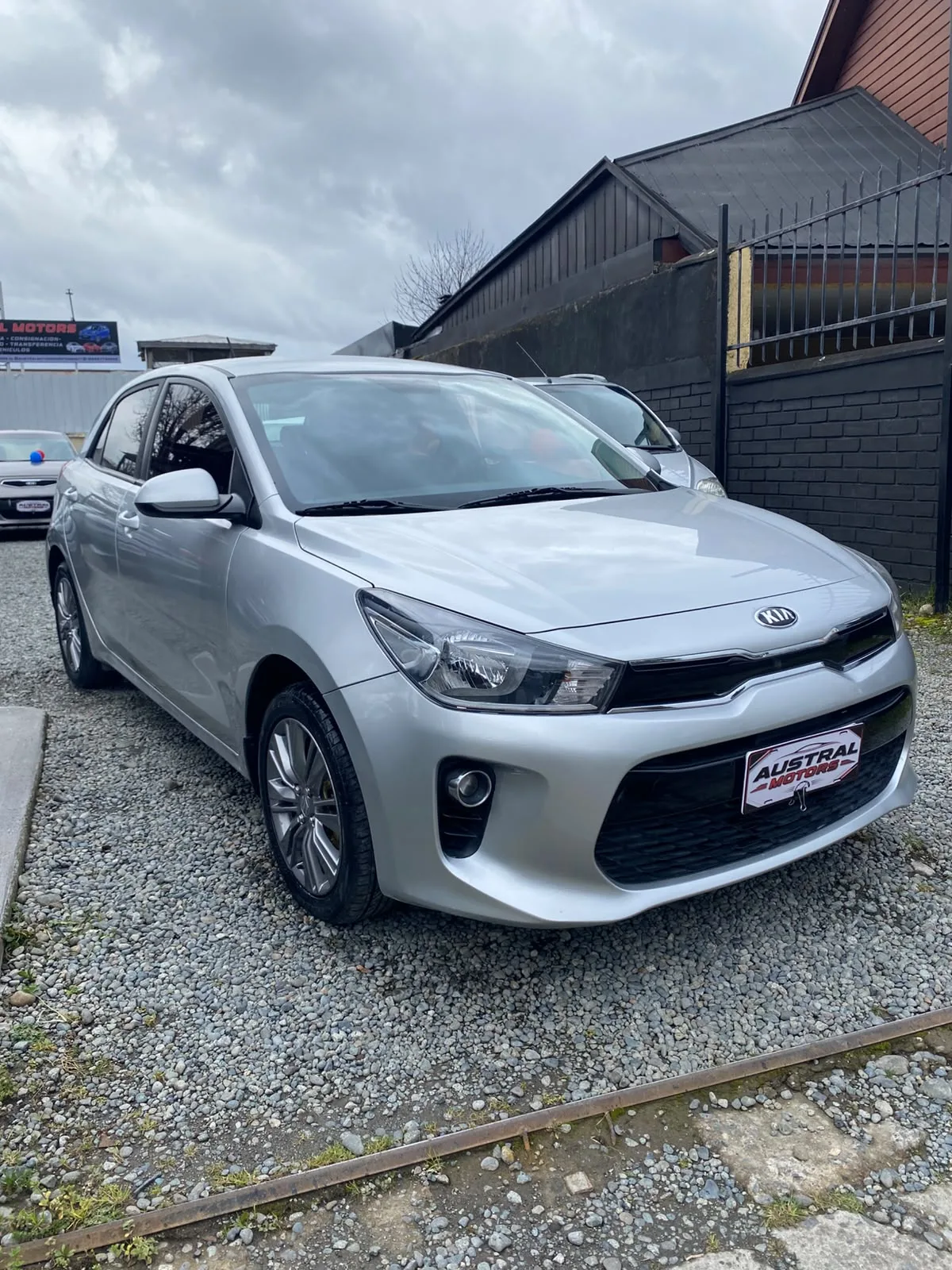 Kia Rio 5 2019 — foto 2